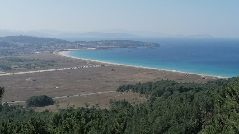 Pasear por O Grove es sinónimo de naturaleza, mar y montaña
